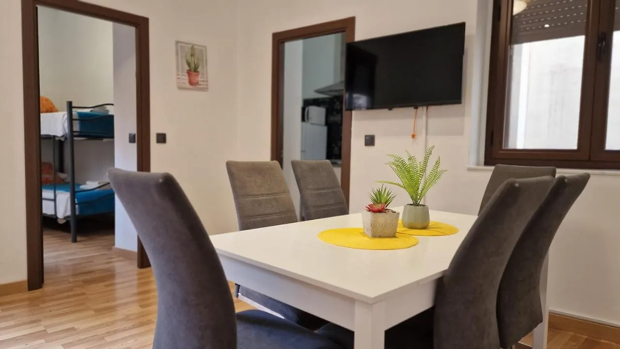 Imeda Apartamentos Escudo Del Carmen 19 Granada
