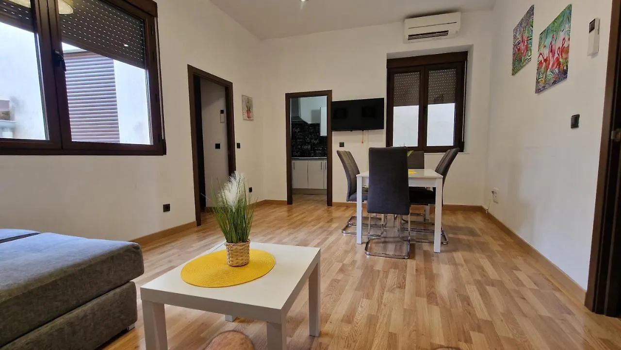 Apartman Imeda Apartamentos Escudo Del Carmen 19 Granada