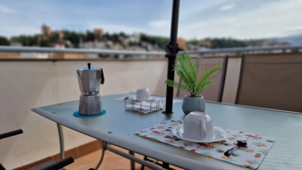 Imeda Apartamentos Escudo Del Carmen 19 Гранада