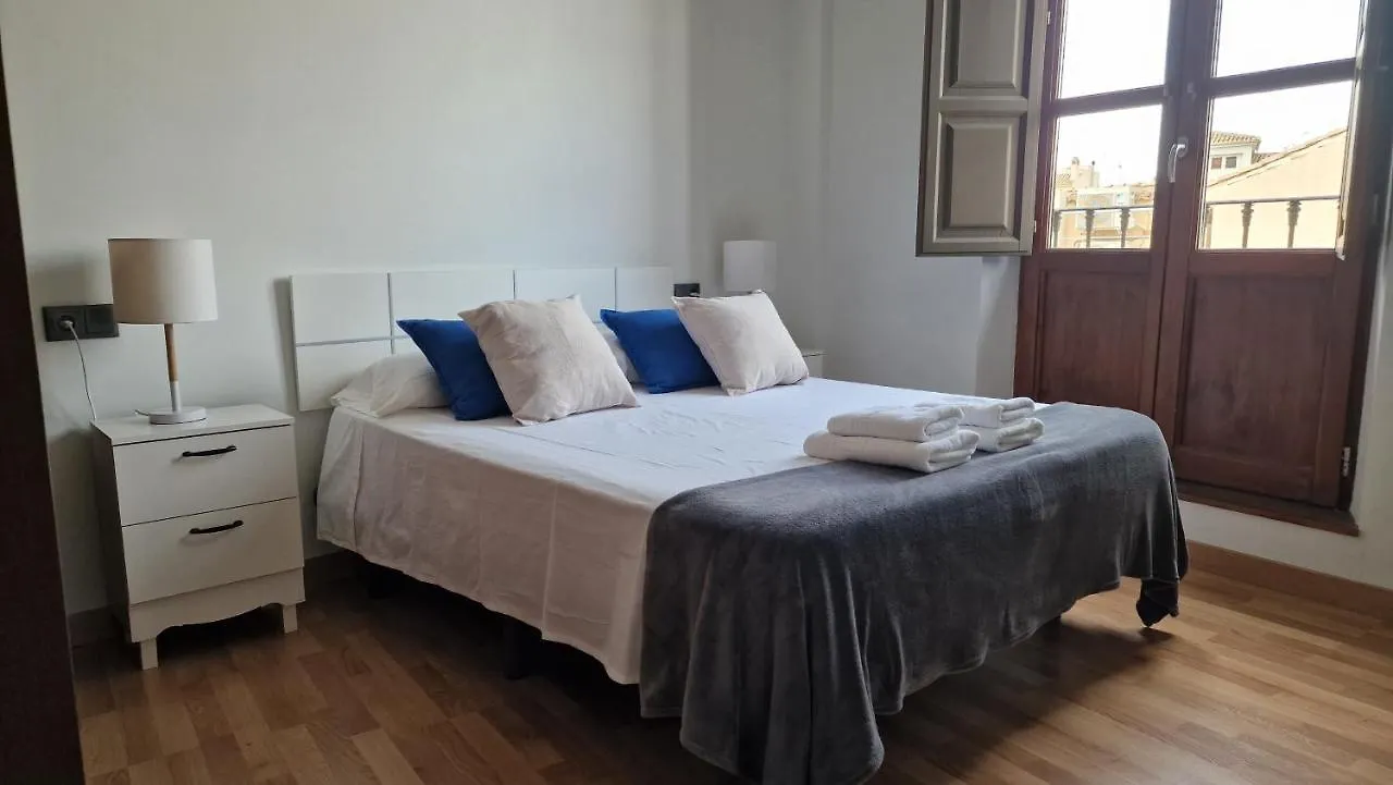 Imeda Apartamentos Escudo Del Carmen 19 Гранада Апартаменты